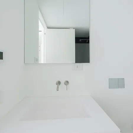 The Summer Apartment